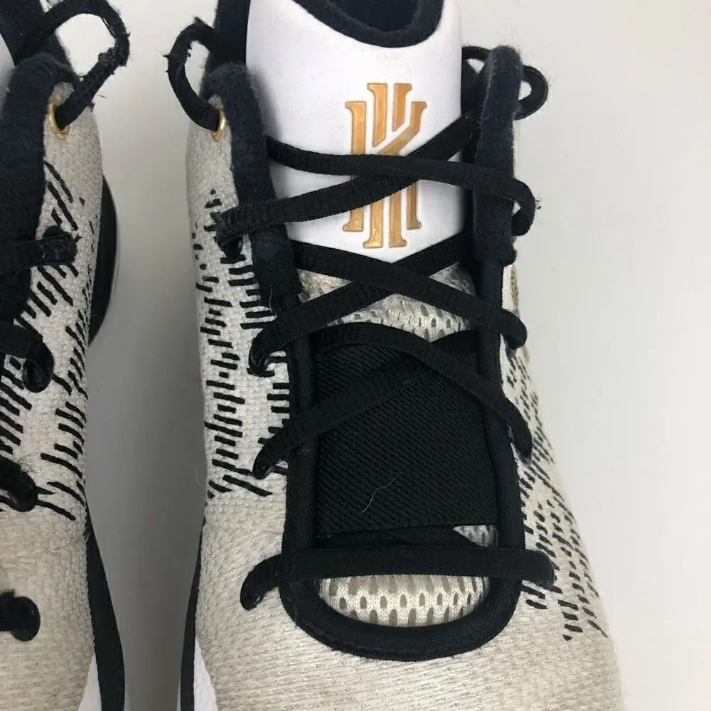Nike Zoom Kyrie Irving Flytrap II sneakers